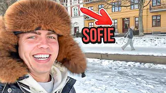 Vores Gåtur Tog En Drejning...