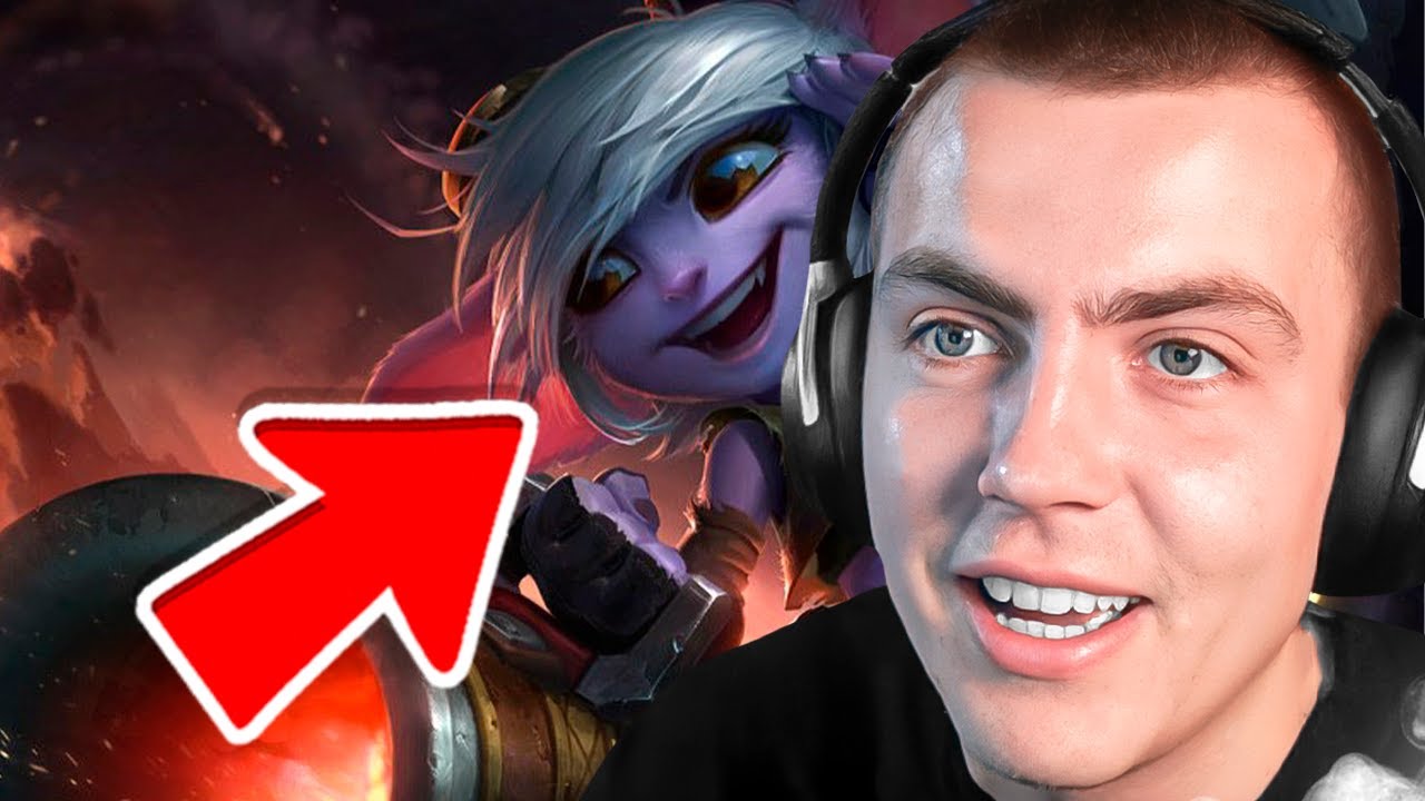 SMURFER FULDSTÆNDIG PÅ TRISTANA