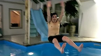 MIN SVØMME / DATE VIDEO