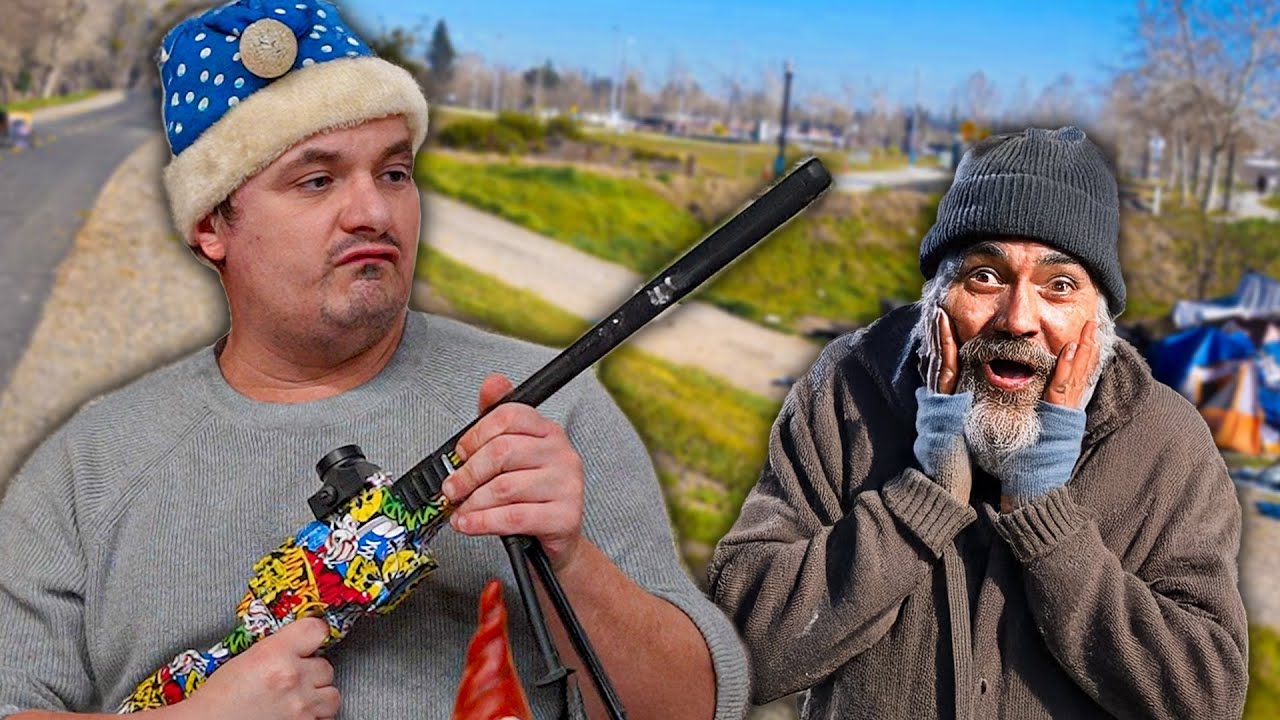 Overrasker hjemløs fan, med en Jelly Blaster.