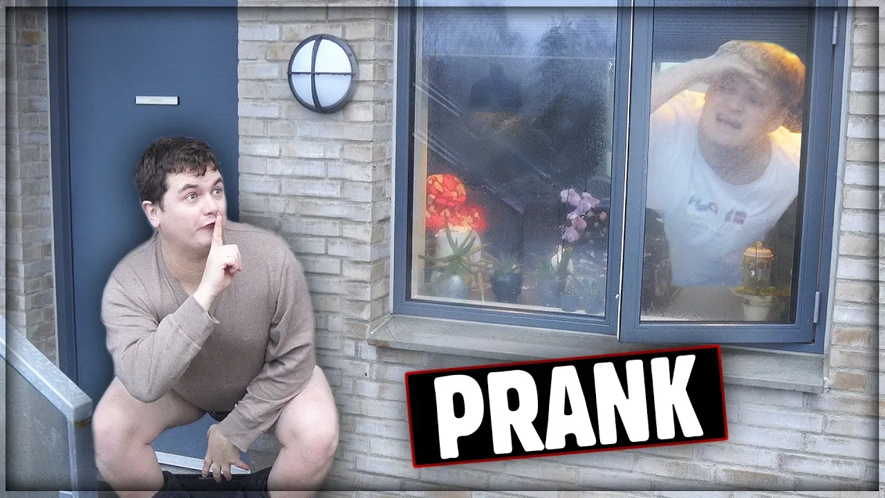 SKIDER PÅ DØR PRANK