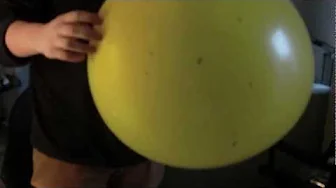 8000 Subs - Kæmpe ballon pustet op med NÆSEN! - Casper Vlogger