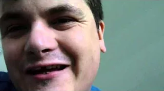 Hvad kalder kannibaler en telefonbog.. - Dagens Joke #017 - Casper Vlogger