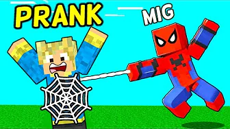 Pranker Mikkel Som Spiderman!! - Dansk Minecraft
