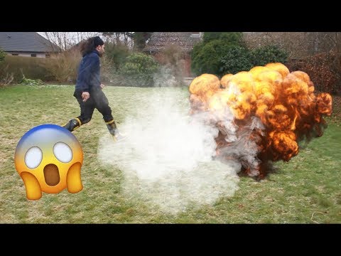 HJEMMELAVEDE RØGBOMBER FAIL