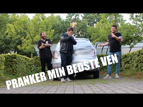 PAKKER BEDSTE VENS BIL IND I FILM - PRANK